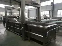 Pre-cooking machine